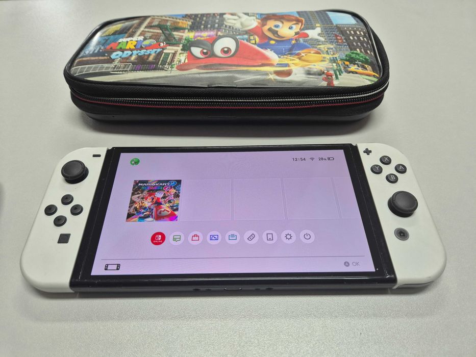 Nintendo Switch Oled komplet