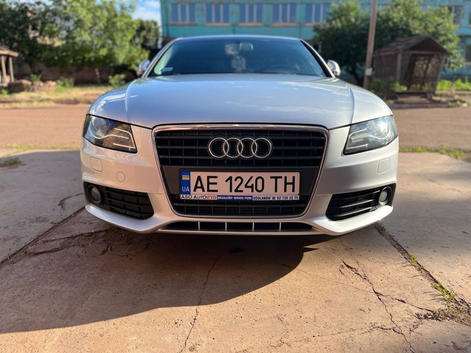 Audi a4 b8 автомат.