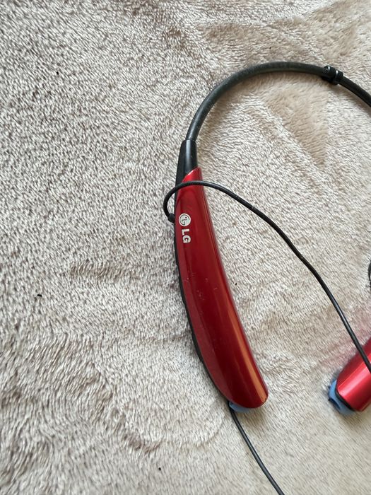 Блютус гарнитура  LG