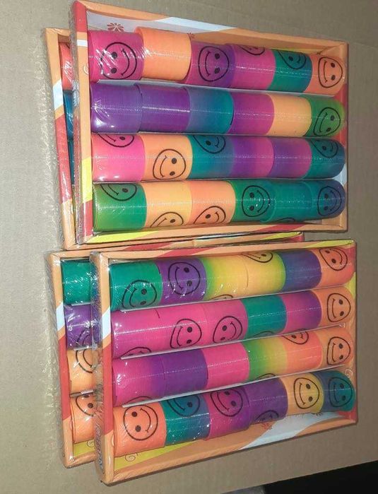 Kolorowe sprężynki dla dzieci 24 szt. w zestawie