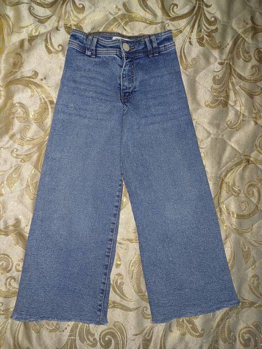 Классные джинсы zara и пиджак на 6-7 лет,рост 122