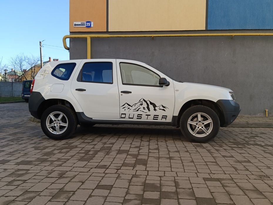 Свіжопригнаний Duster 2016. Дастер