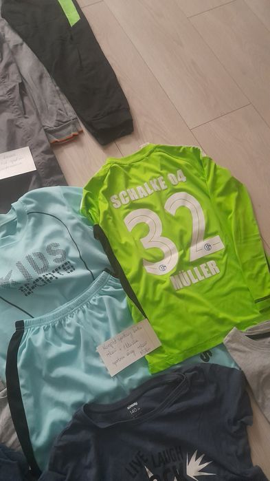 OKAZJA 32szt ubrań chłopięcych r.134/140
