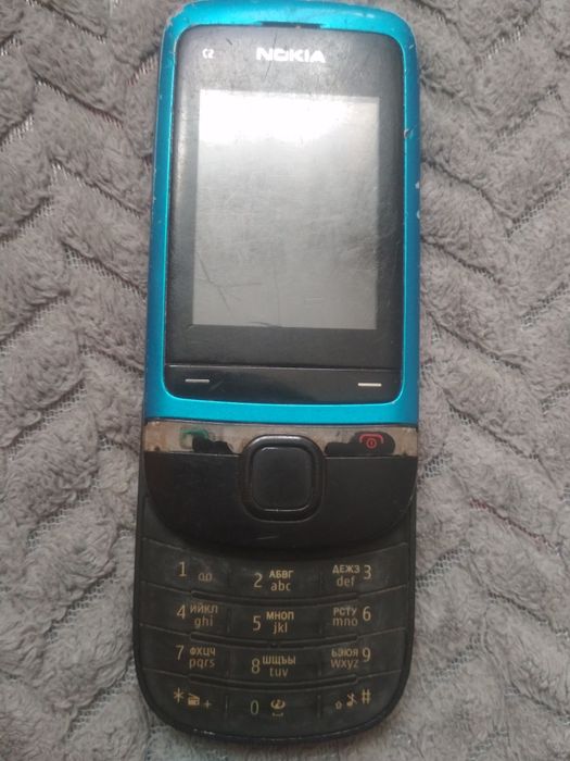 Nokia нокиа C2-05 та інші