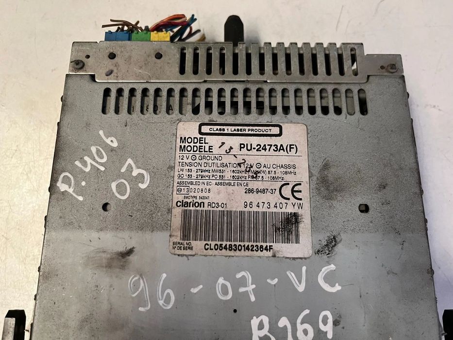 Peugeot 406 - AUTO RADIO - R169