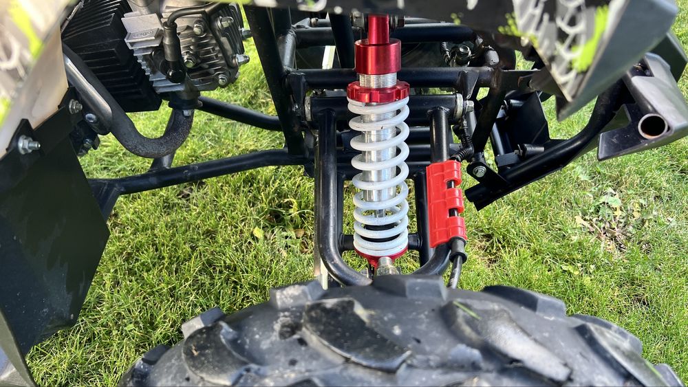 Продам квадроцикал 200 кубів