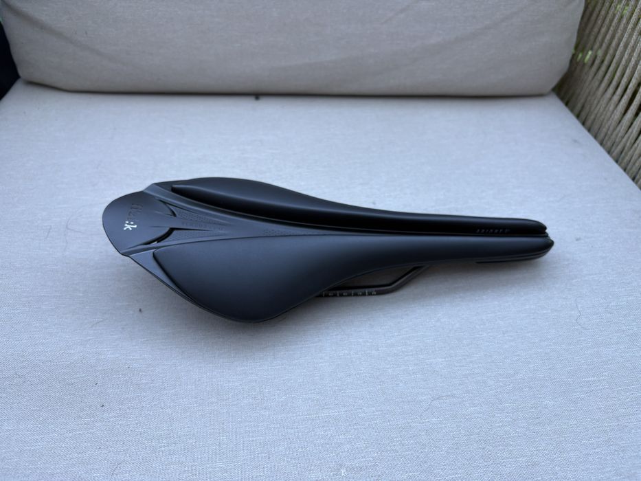 Fizik Arione R1 Versus Evo Regular