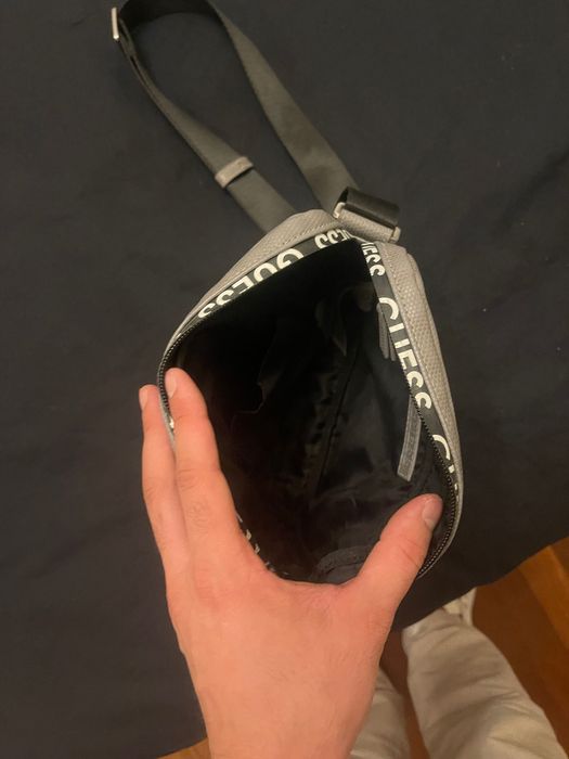 Bolsa Guess Homem Cinznta