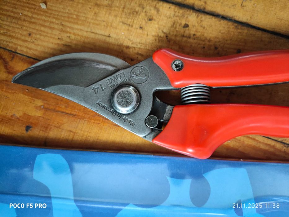 Секатор Lowe Original 14.104 (Германія) обвідний