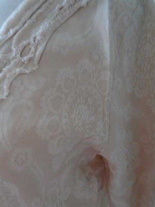 Túnica Zara padrão em bege e branco