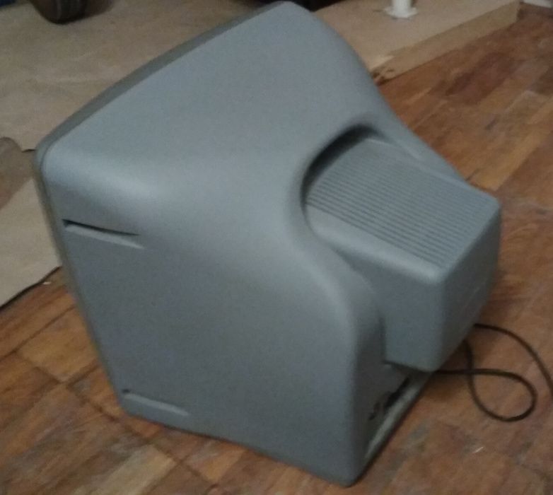 Телевизор Thomson 14"