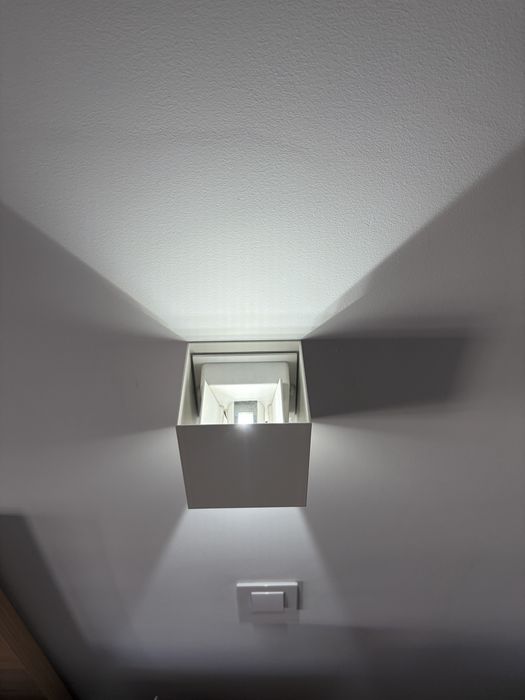 2 Apliques para parede wi-fi