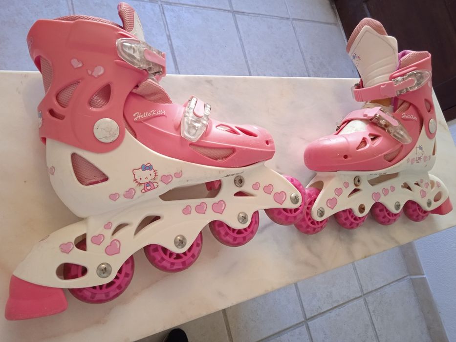 Patins em linha da HELLO KITY com pouco uso