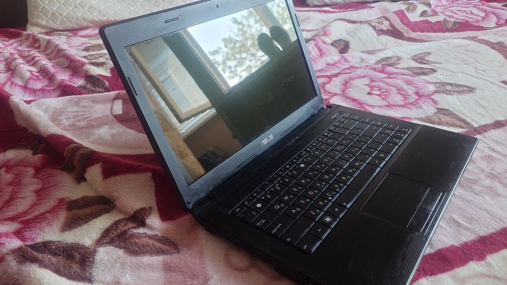 Ноутбук Asus X44L