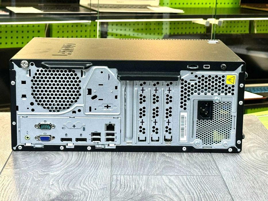 Офісний ПК Lenovo ThinkCentre M720t / i5-8400 / DDR4 16Gb / Com-port