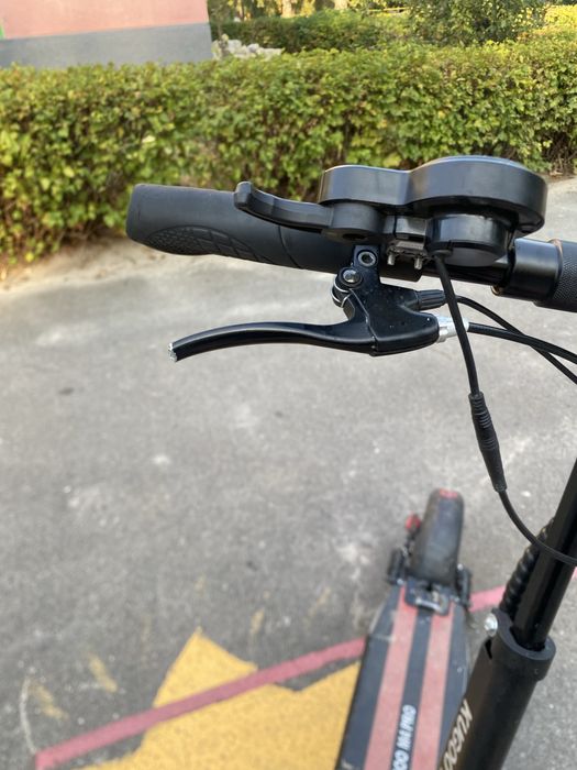 Електросамокат куго м4 про 2024