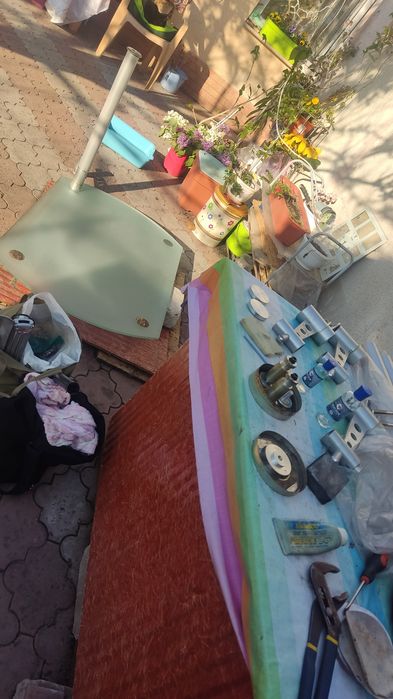 Стеклянный стол ремонт ножек