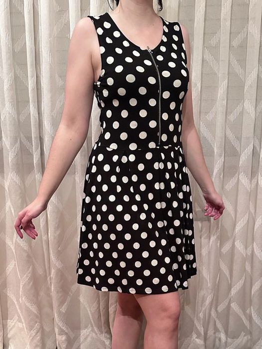 Vestido H&M bolinhas com fecho