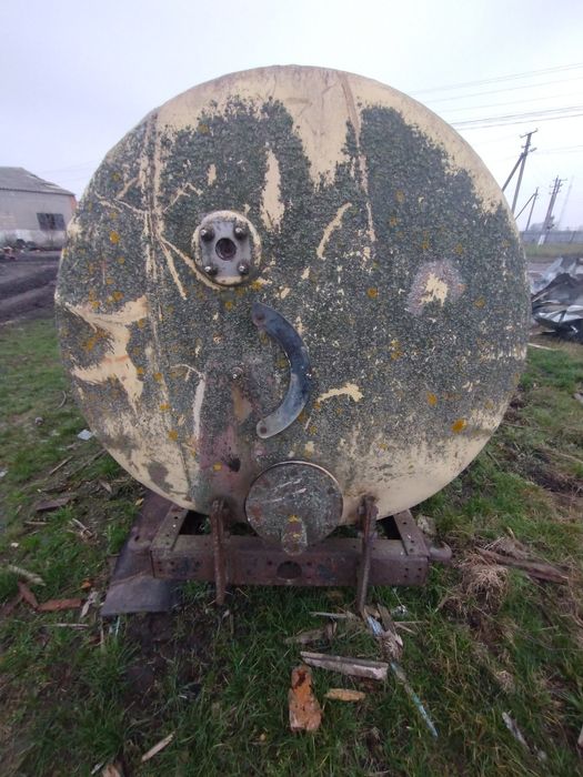 Нержавеющая емкость,бочка, резервуар, ємність нержавійка 3,5 м.куб.