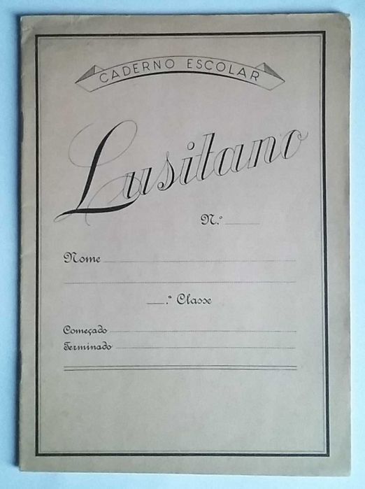 Caderno escolar antigo