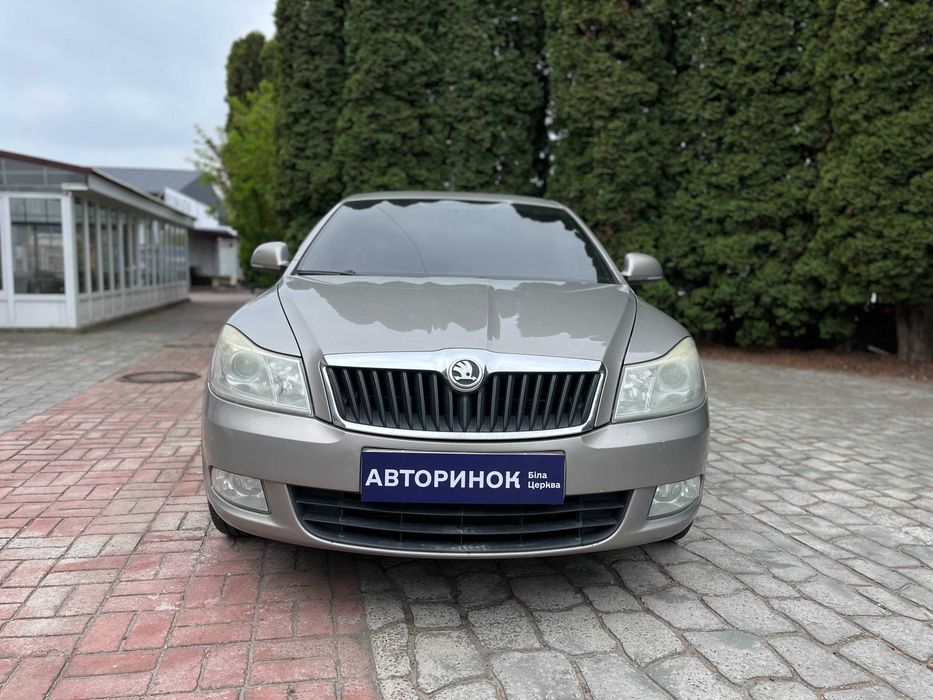 Skoda Octavia 2010 VIN TMBBK41Z6AB151664 фото оголошення 8 з 23