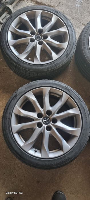 Koła Mazda 3 18 215/45