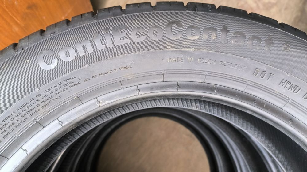 Резина 165.60.R15.Ціна вказана за 1 шт.