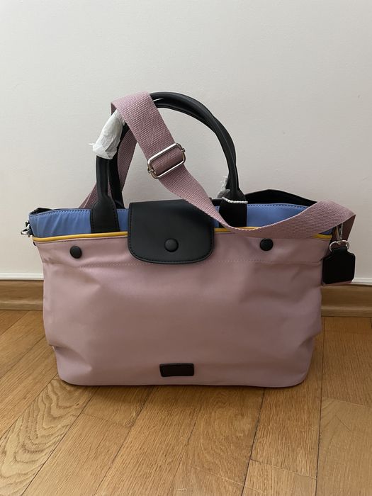 Pink Luggage/Bag with Blue/Yellow Stripe