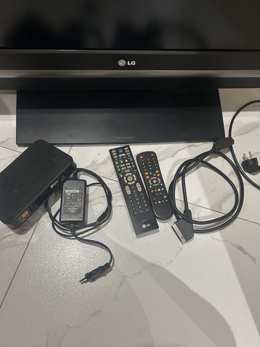 Telewizor LG 37 cali