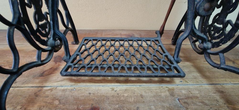 Máquina de Costura Singer 15K Antiga (1920) – Funcional
