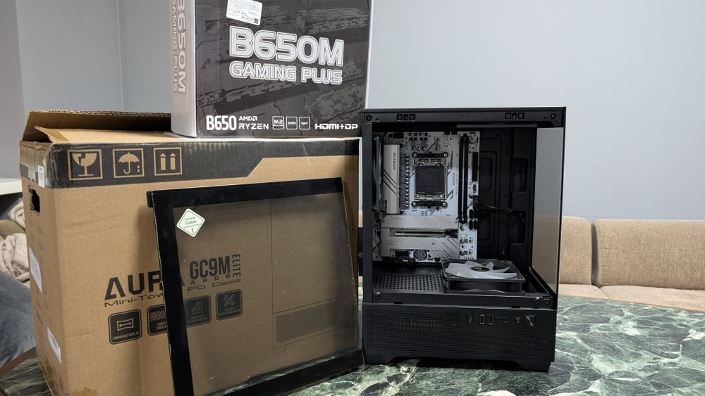 Продам материнську плату AM5 та корпус до ПК RGB