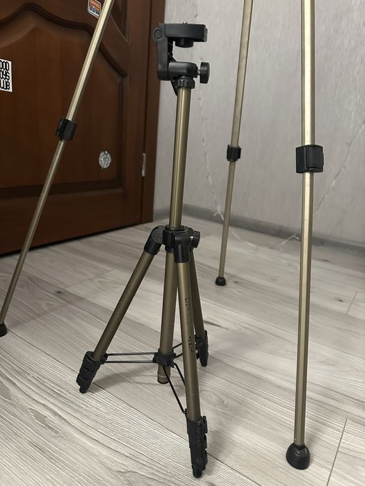 Зеркальний фотоапарат Nikon d3100