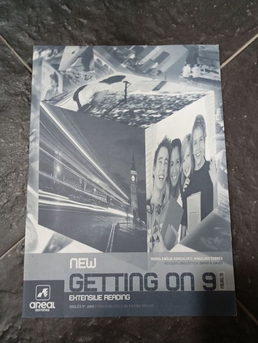 Livros escolares para o 9°ano
