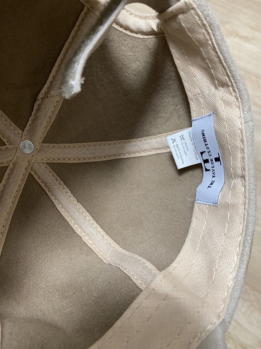 Замшева кепка the taylor clothing