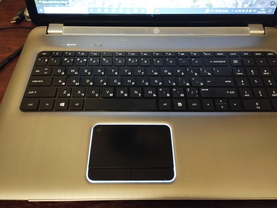 Ноутбук HP Pavilion g7