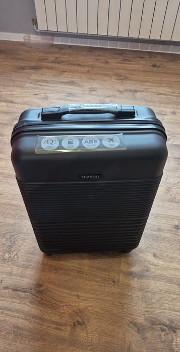 Puccini walizka kabinowa na kółkach szyfr abs028C-1 czarna
