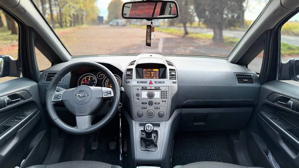 Opel Zafira B 1.9 CDTI COSMO 2005