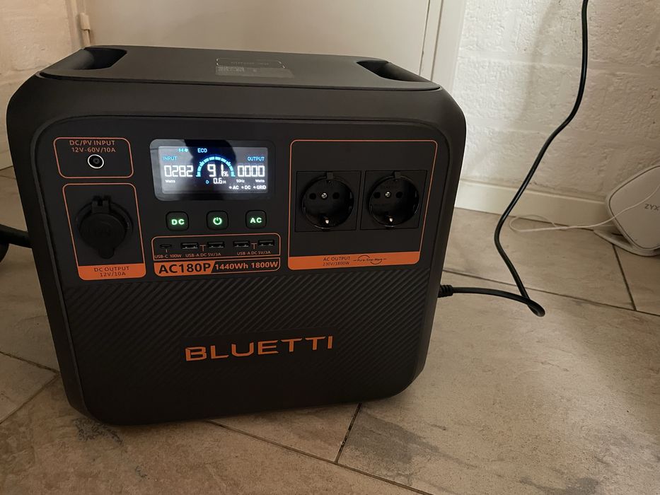 BLUETTI AC180P 1440Wh / 1800W