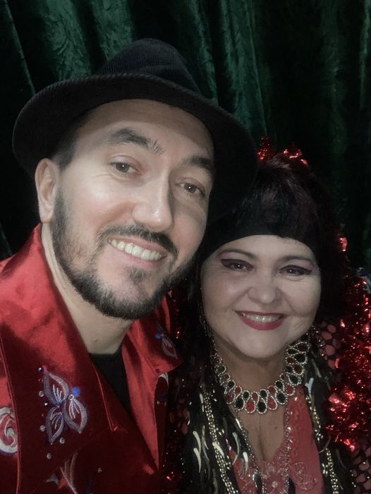 Жива музика,Ведущий,ведущая,Музикант,DJ,гитарист,гитара,діджей