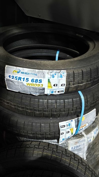 Pneus novos Citroen 2CV piso Michelin