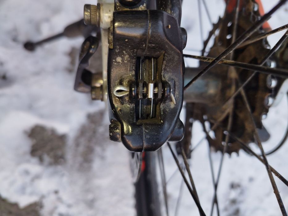 Продам задні гідравлічні гальма Nutt