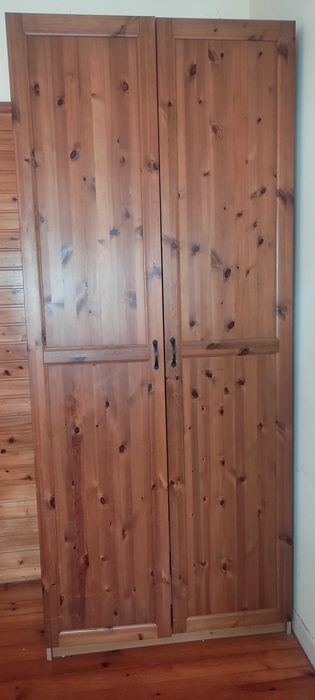 Roupeiro IKEA PAX 2 Portas cor carvalho