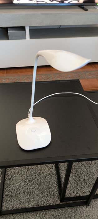 Candeeiro led de secretária