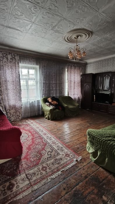 Продається 3 кімн.будинок в центрі ПівнГЗК "Восход".