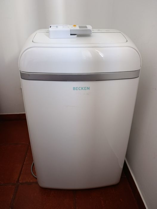 Ar condicionado portátil Becken 12000 btus