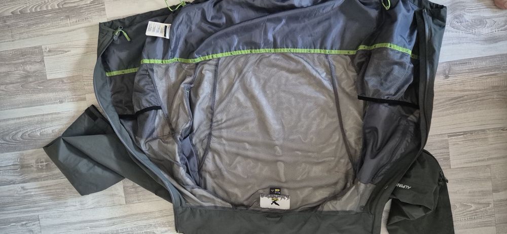 Kurtka przeciwdeszczowa salewa trekking