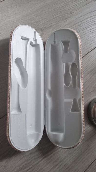 Zestaw ładowarka do szczoteczka Philips Sonicare stacjonarna podróżna etui
