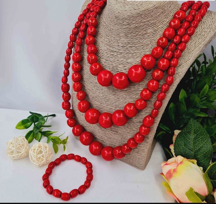 Буси,коралі,бусы,намисто в українському стилі віночки