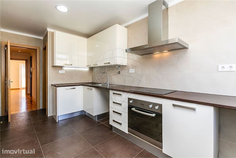 Apartamento T2 para arrendamento