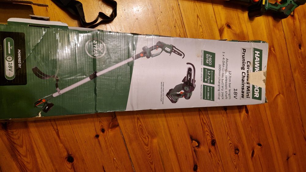 Mini pilarka na wysięgniku, dmuchawa